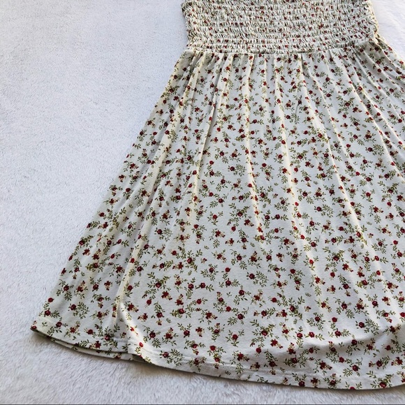 Forever 21, Off the Shoulder Floral Mini Dress with Rouched Top - Picture 9 of 15